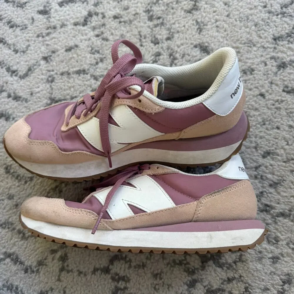 New Balance Women's 237 V1 Sneaker Dark Vintage Rose/Rosewood Size 8